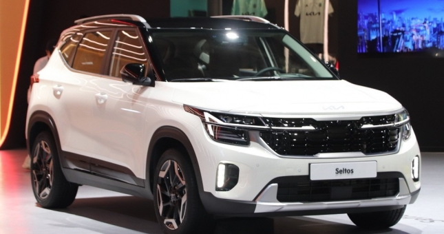 Kia Seltos 2023 chính thức ra mắt với nhiều thay đổi đáng chú ý, sẽ sớm về Việt Nam