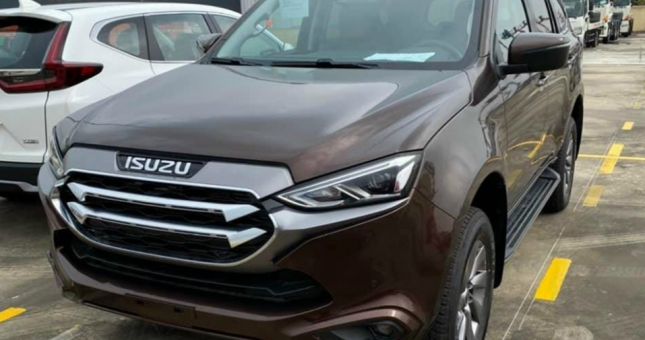 Isuzu mu-X 2022 chốt lịch ra mắt tại Việt Nam, tham vọng 'vượt mặt' Everest 2022
