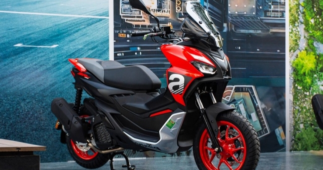 Xe tay ga Ý Aprilia SR GT200 ra mắt Việt Nam, giá chưa tới 100 triệu đồng, đấu Honda ADV 160