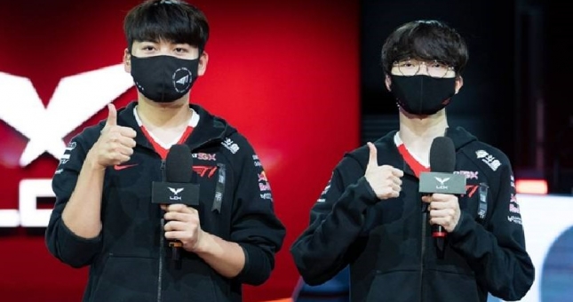 Có thể bạn chưa biết: Gumayusi phải gọi Faker bằng chú