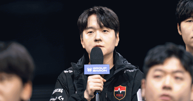 HLV Dandy chỉ thẳng sai lầm trong trận thua DK