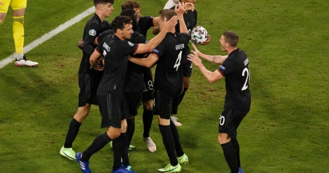 Havertz tỏa sáng, ĐT Đức chạm trán Anh ở vòng 1/8