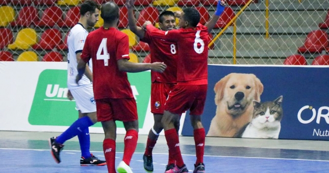 ‘Đối thủ phải thắng của ĐT Việt Nam’ thăng hoa trước VCK World Cup