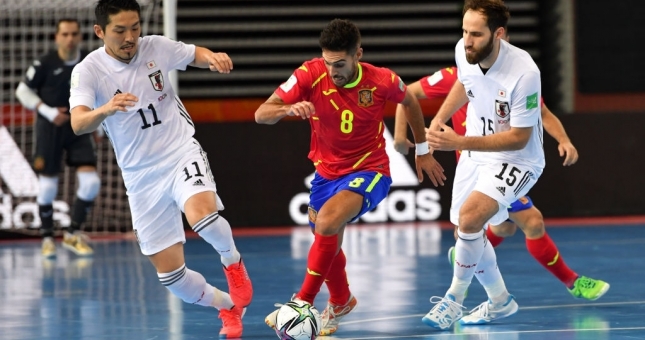 Đẳng cấp lên tiếng, ĐT Tây Ban Nha thắng nhọc Nhật Bản giành vé đi tiếp