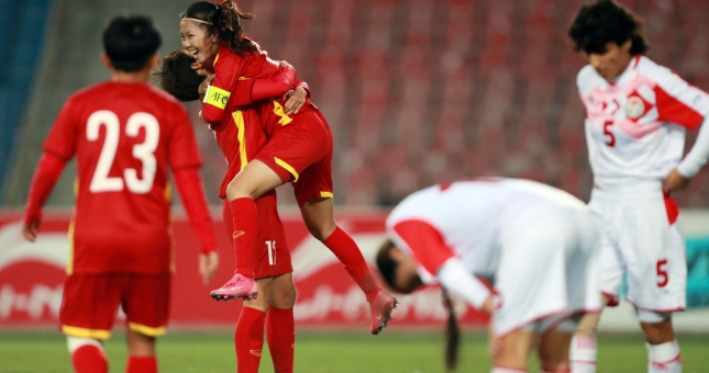 ĐT Việt Nam dội 'mưa bàn thắng', hiên ngang tiến tới VCK Asian Cup 2022