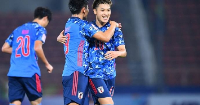 Nhật Bản vùi dập đối thủ, giành vé đầu tiên góp mặt ở VCK châu Á