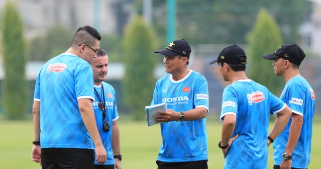 Bóng đá Việt Nam 'vượt mặt' Nhật Bản ở BXH đặc biệt