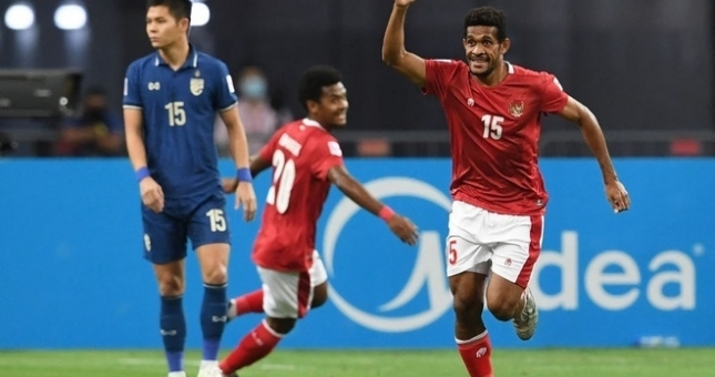 Không được đá VLWC, Indonesia 'chơi lớn' với Á quân World Cup