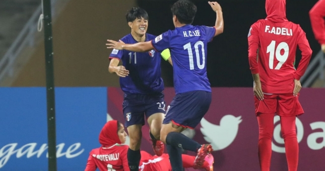 Đại thắng Iran, Đài Loan mở rộng cửa đi tiếp cho ĐT Việt Nam