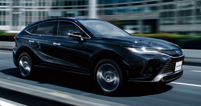 Đối “cứng” của CX-5, CR-V sẽ ra mắt trong tháng 4, ấn tượng về thiết kế