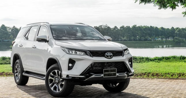 7 mẫu ô tô bị chê xấu nhất 2021: bất ngờ với cái tên đang 'hot' tại VN