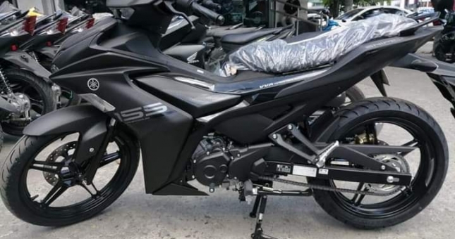 Ngắm Exciter 155 VVA Matte Black đang được giới trẻ săn đón