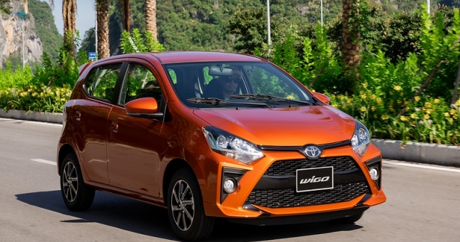 Nâng cấp tiện nghi, ưu đãi 20 triệu: Toyota Wigo gây khó dễ VinFast Fadil