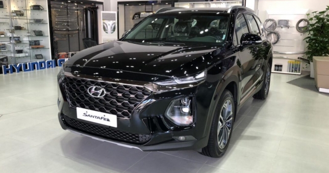 Xả hàng tồn, giá xe Hyundai Santa Fe giảm “sốc” tới 140 triệu đồng