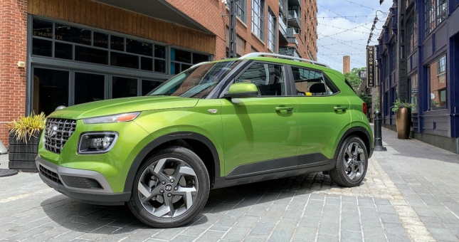 Hyundai ra mắt SUV đô thị giá siêu rẻ, cạnh tranh Kia Seltos