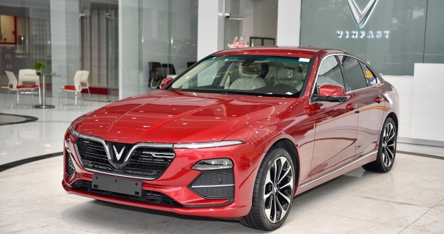 VinFast Lux A2.0 Cao cấp có gì khác biệt so với các phiên bản khác?