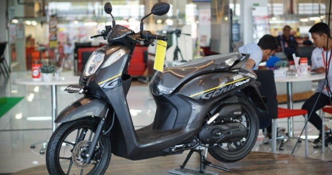 Honda ra mắt mẫu xe ga cực đẹp, giá rẻ hơn Vision