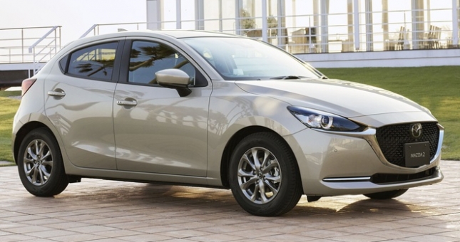 Mazda 2 2022 giá chỉ từ 525 triệu đồng, thiết kế đẹp đấu Toyota Vios