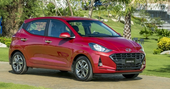 Hyundai Grand i10 2022: Giá xe lăn bánh, ưu đãi, đánh giá (12/2022)