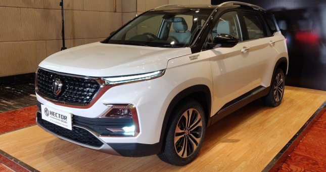 SUV cỡ B giá chỉ 445 triệu đồng, đầy công nghệ “xịn sò” đấu Corolla Cross