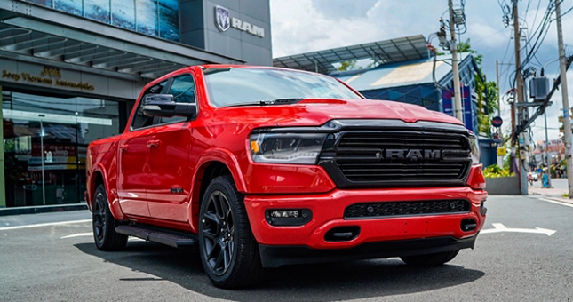 Khám phá mẫu bán tải “hot” vừa ra mắt tại Việt Nam, giá hơn 5 tỷ đồng