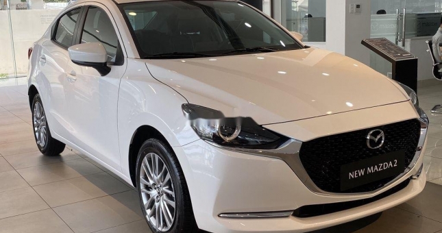 Sedan hạng B của Mazda giảm giá mạnh, gây sức ép tới Vios, Accent