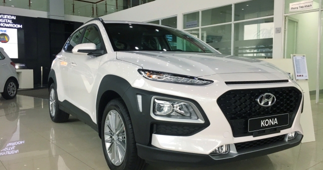 Hyundai Kona giảm giá “kịch sàn”, quyết đấu Kia Seltos, Mazda CX-3