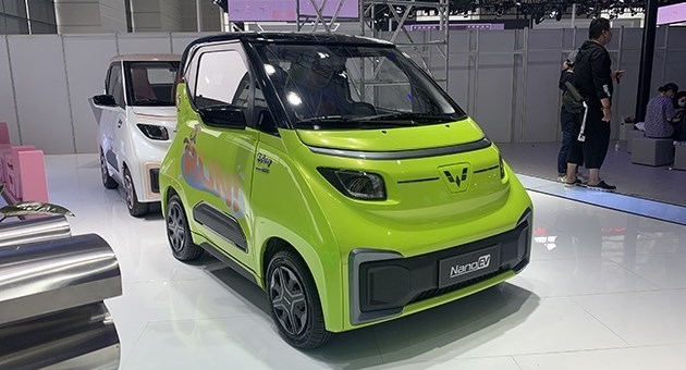 “Choáng” với mẫu ô tô điện siêu nhỏ Trung Quốc, giá chỉ 71 triệu đồng
