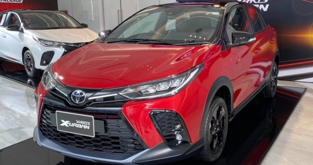 Hatchback hạng B đẹp long lanh của Toyota về đại lý, giá chỉ 380 triệu đồng