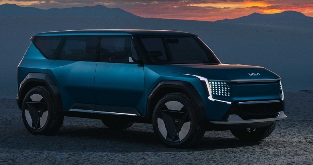 Vừa ra mắt, VinFast VF e36 đã gặp phải đối thủ nặng ký của KIA