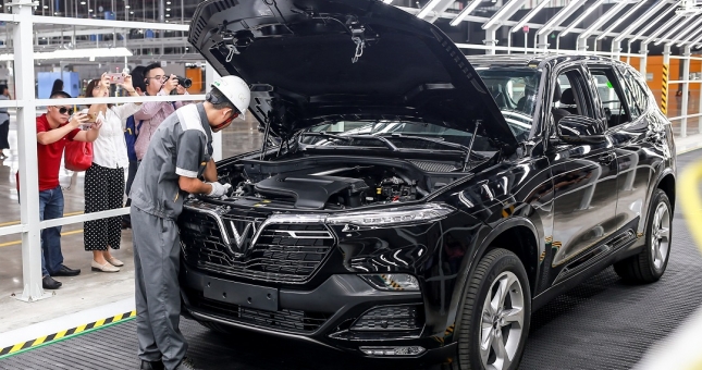 Chính thức giảm 50% lệ phí trước bạ ô tô lắp ráp trong nước