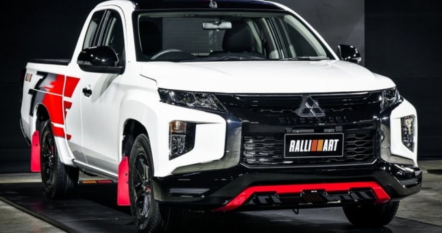 Mẫu bán tải mới phong cách xe đua ra mắt khiến Ford Ranger 'lo sốt vó'