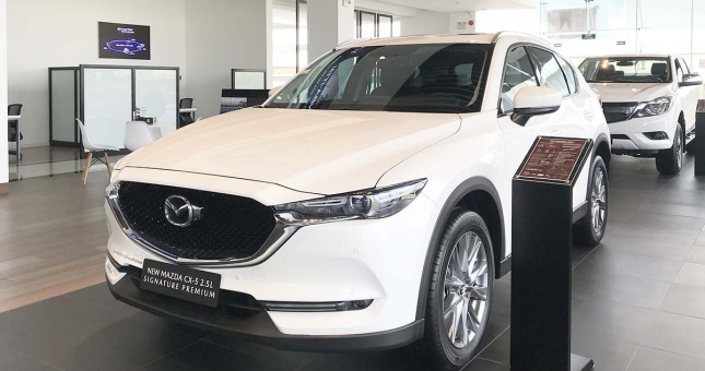 Xe Mazda giảm giá kỷ lục: ưu đãi trước bạ, giảm giá tới 120 triệu đồng