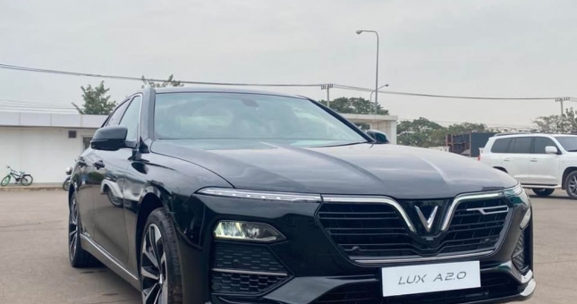 VinFast Lux A2.0 và President sắp được bán tại Lào?