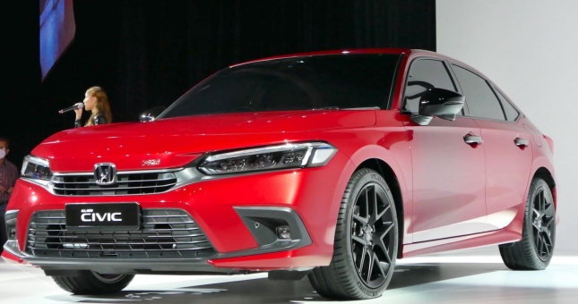 Sedan hạng C siêu đẹp của Honda ra mắt, giá rẻ cạnh tranh Mazda 3, Kia K3