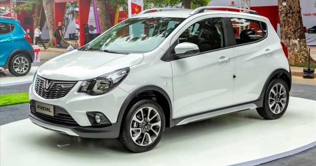 Vượt Vios, Accent, VinFast Fadil trở thành mẫu xe bán chạy nhất năm 2021