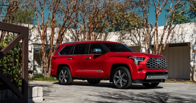 SUV cỡ lớn của Toyota ra mắt, thay thế Land Cruiser vào năm 2023