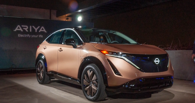 Nissan ra mắt mẫu SUV thuần điện cực đẹp, cạnh tranh VinFast VF e34