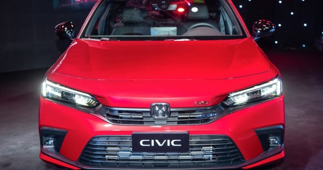Giá cao nhất 870 triệu đồng, Honda Civic RS 2022 có nâng cấp gì đặc biệt?