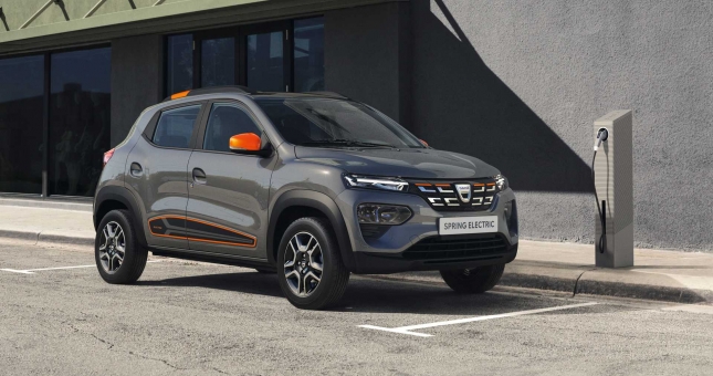 Khám phá mẫu ô tô điện rẻ nhất thị trường: giá 230 triệu, đi được 305 km