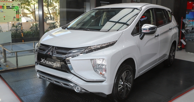Mitsubishi Xpander giảm giá chưa từng có, quyết đấu Toyota Veloz và Avanza
