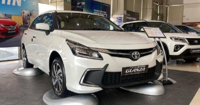 Ô tô giá rẻ của Toyota bất ngờ về đại lý, nhiều trang bị nhất phân khúc
