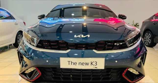 Giá cao nhất, Kia K3 1.6 Turbo GT có gì khác biệt so với các phiên bản thường?