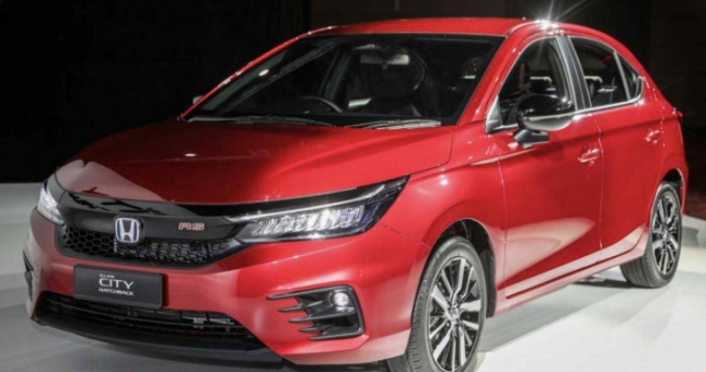Honda City hatchback RS 2022 chính thức ra mắt: giá rẻ, có Honda Sensing
