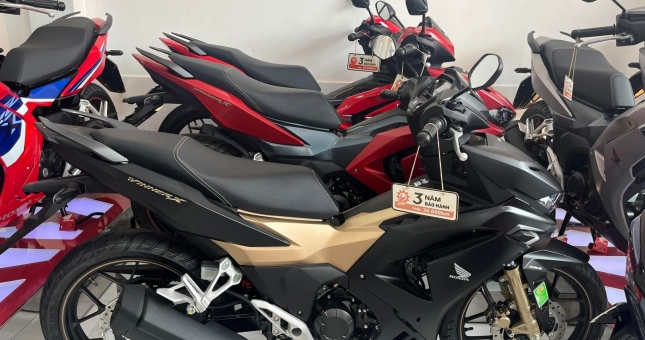 Honda Winner X ngược chiều giảm giá gần 10 triệu đồng