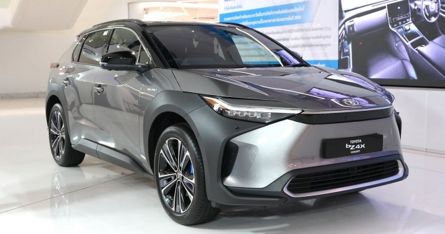 Cận cảnh mẫu SUV điện mới của Toyota: thiết kế đẹp, cạnh tranh EV6, Ioniq 5