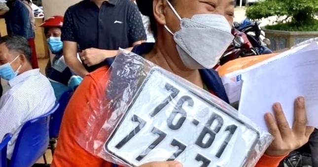 Honda Future biển số 777.77 hét giá 500 triệu khiến dân mạng xôn xao