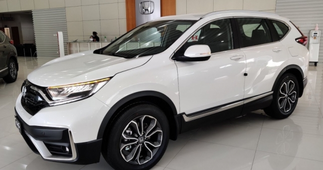 Vừa lập kỷ lục doanh số, Honda CR-V đã khan hàng, đại lý ngừng nhận cọc