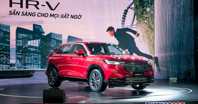 Giá lăn bánh Honda HR-V 2022 vừa ra mắt: Xấp xỉ 1 tỷ đồng với bản RS