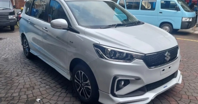 MPV 7 chỗ Hybird của Suzuki lộ giá bán siêu rẻ, đe nẹt Xpander, Veloz Cross